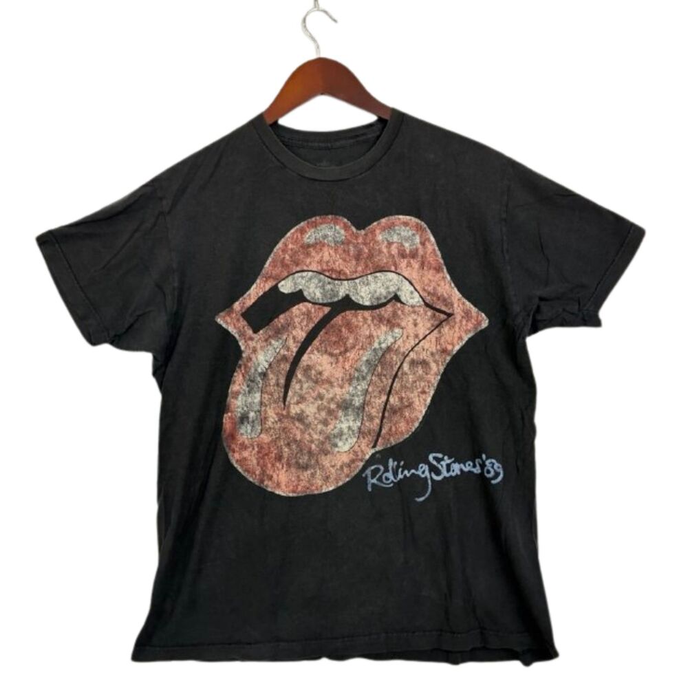 Rolling Stones 89 Tongue Logo Black Graphic T Shirt Rock Band Tee Distressed
